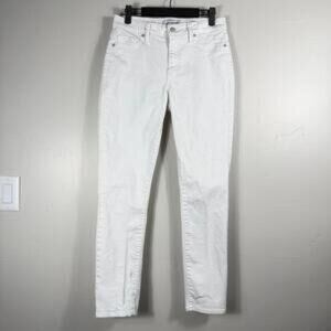 Solid White Denim Ava Mid-Rise Skinny Jeans - Flaws
